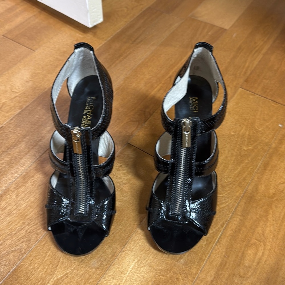 Michael Kors black heels